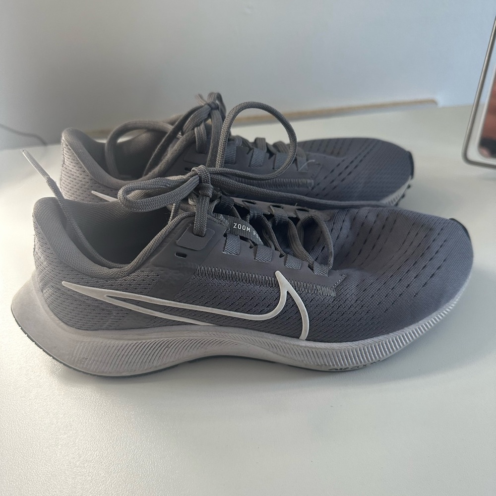 nike running sneakers